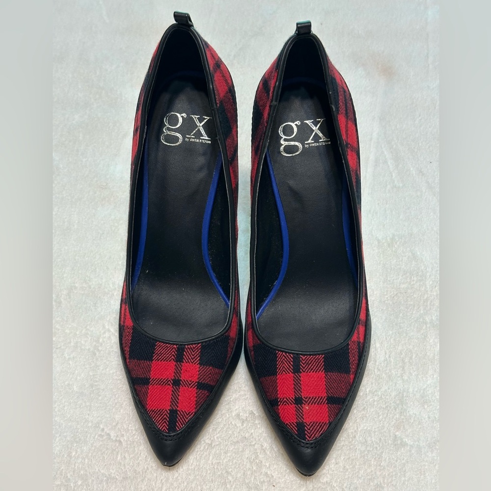 GX Women's Red Plaid Heels New never worn. Perfect for that sexy dress.
